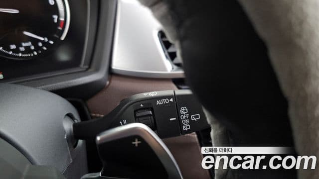 BMW X1 2021 — ფოტო 27/31