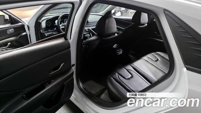 Hyundai Avante 2022 — фото 11 из 20