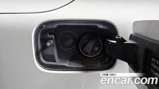 BMW 4 Series 2021 — Photo 25/30