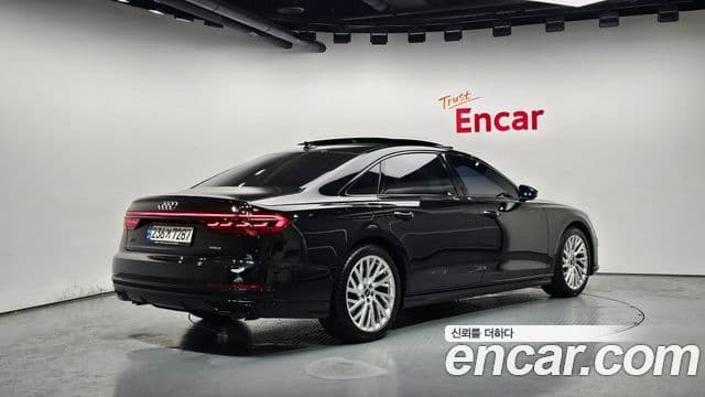Audi A8 2021 — Şəkil 2/20