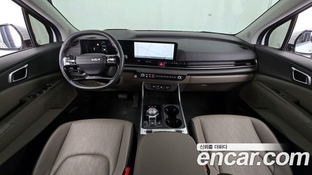 Kia Carnival 2025 — ფოტო 10/33