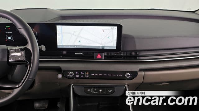Kia Carnival 2025 — ფოტო 4/33