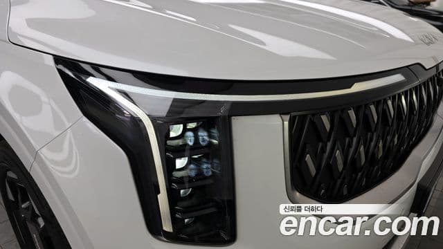 Kia Carnival 2025 — ფოტო 11/33