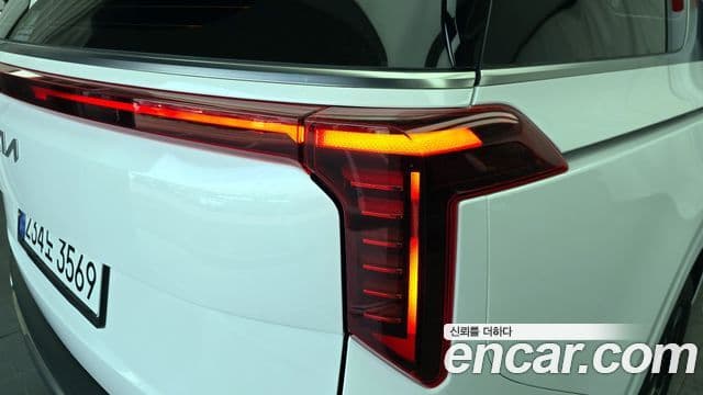 Kia Carnival 2025 — ფოტო 28/33