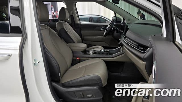 Kia Carnival 2025 — ფოტო 33/33