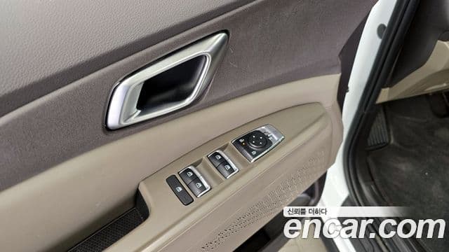 Kia Carnival 2025 — ფოტო 29/33
