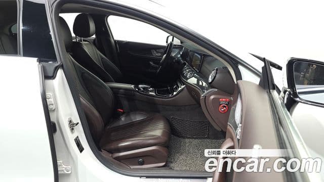 Mercedes-Benz CLS-Class 2019 — Şəkil 11/20