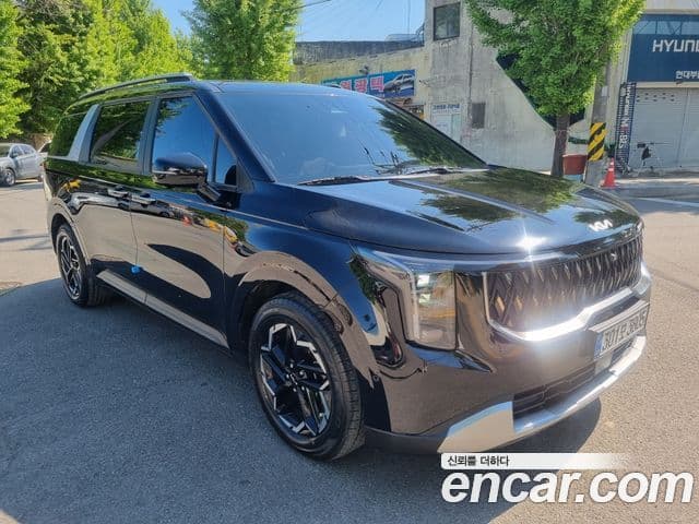 Kia Carnival 2024 — ფოტო 2/20