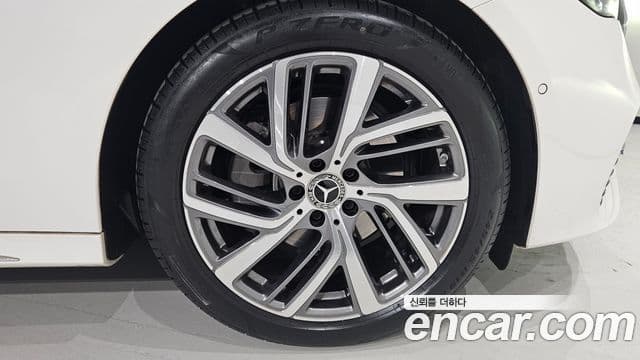 Mercedes-Benz E-Class 2025 — Şəkil 4/20