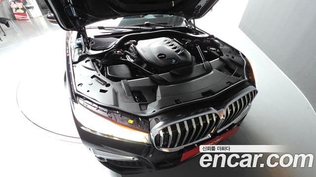 BMW 7 Series 2021 — ფოტო 6/20