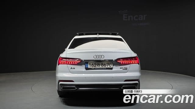 Audi A6 2022 — ფოტო 4/20