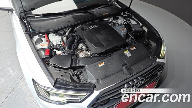 Audi A6 2022 — ფოტო 6/20