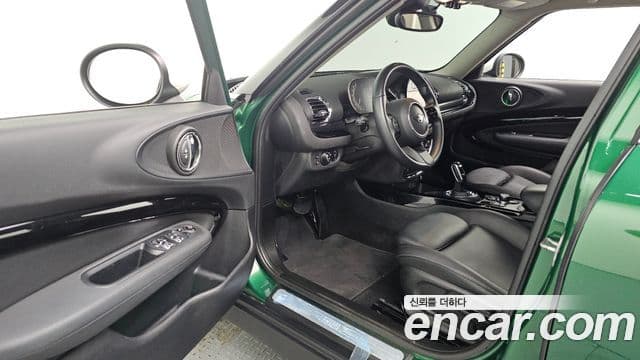 Mini Cooper Clubman 2022 — Şəkil 8/32