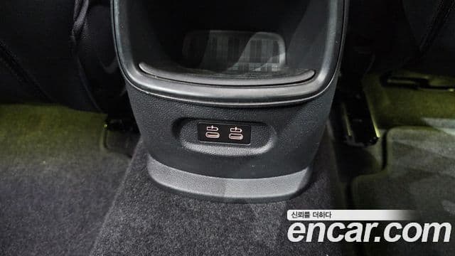 Mini Cooper Clubman 2022 — Şəkil 22/32