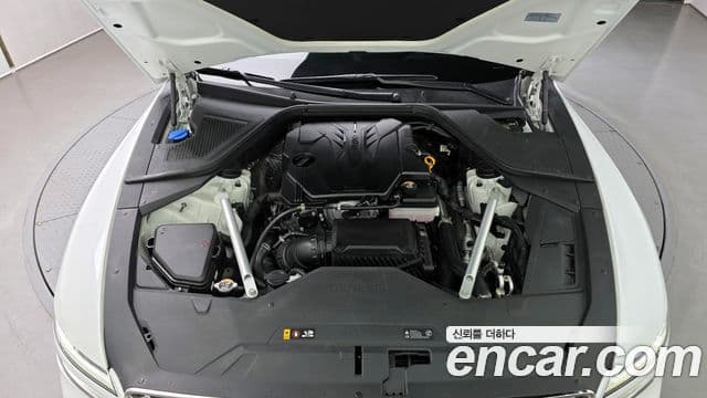 Genesis Electrified G80 2022 — ფოტო 6/20