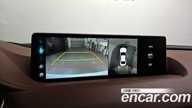 Genesis Electrified G80 2022 — фото 15 из 20