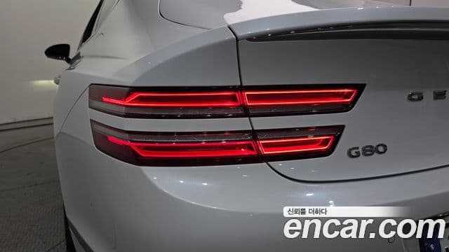 Genesis G80 2022 — ფოტო 3/32