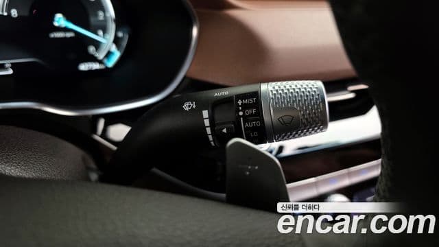 Genesis G80 2022 — ფოტო 25/32