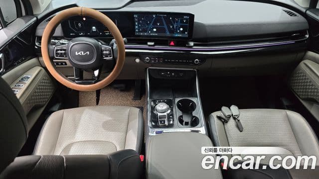 Kia Carnival 2024 — ფოტო 7/20