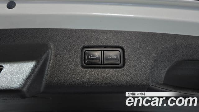 Kia Carnival 2024 — ფოტო 20/20