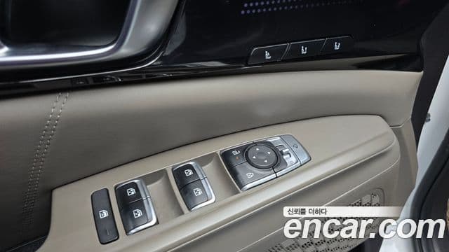 Kia Carnival 2024 — Photo 10/32