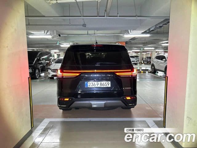Lexus LX 2025 — Şəkil 1/17