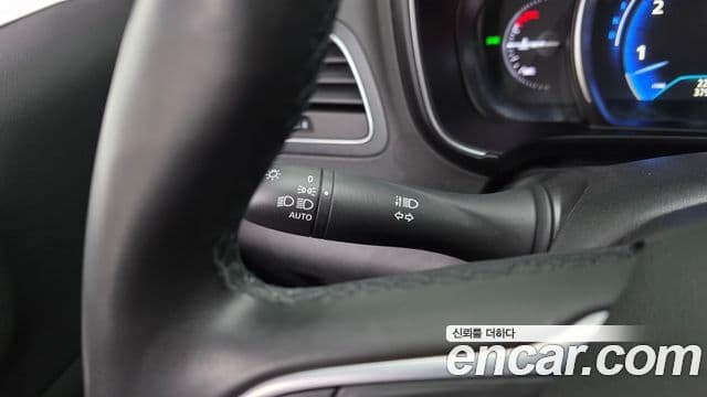 Renault Samsung QM6 2021 — Şəkil 13/30