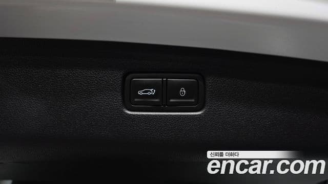 Genesis GV70 2021 — Photo 3/32
