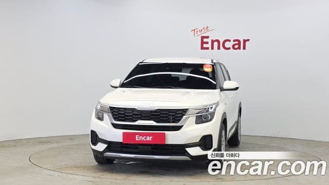 Kia Seltos 2022 — ფოტო 3/20