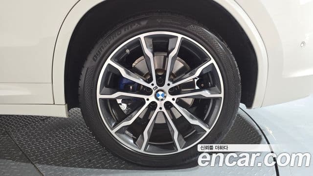 BMW X3 2021 — Şəkil 18/33