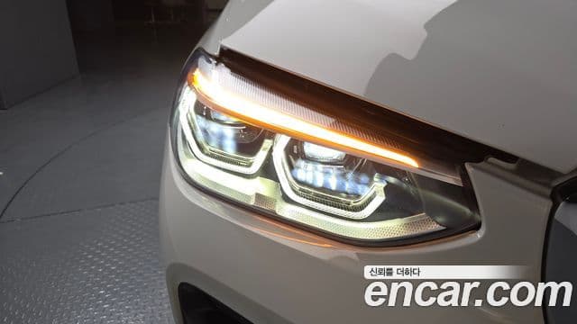 BMW X3 2021 — Şəkil 27/33