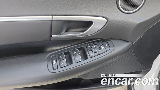 Hyundai Sonata 2023 — Фото 20/20