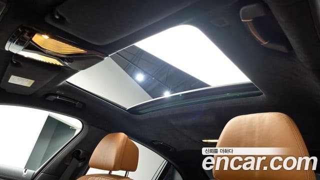 BMW 7 Series 2020 — Фото 18/20