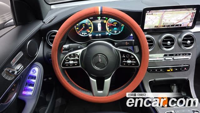 Mercedes-Benz GLC-Class 2022 — ფოტო 14/20