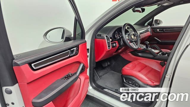 Porsche Cayenne 2023 — Şəkil 10/20