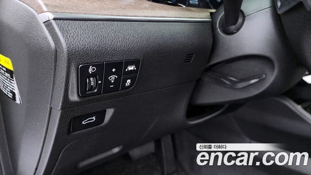 Kia K5 2020 — ფოტო 16/20
