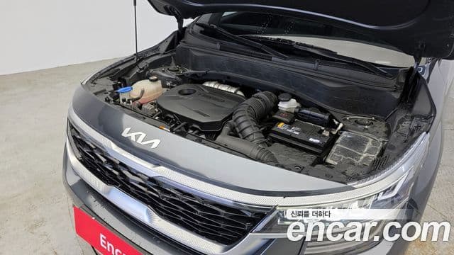 Kia Seltos 2022 — ფოტო 6/20