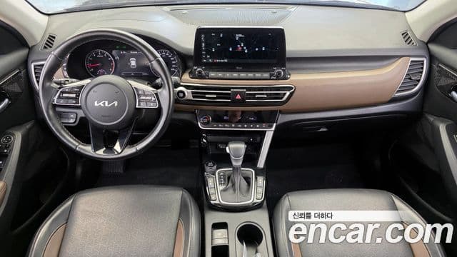 Kia Seltos 2022 — ფოტო 7/20