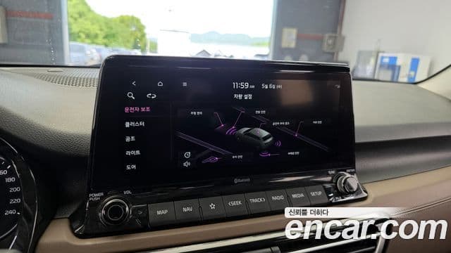 Kia Seltos 2022 — ფოტო 14/20