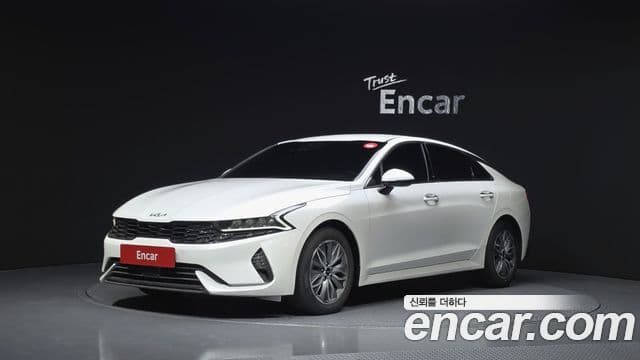 Kia K5 2022 — фото 1 из 20