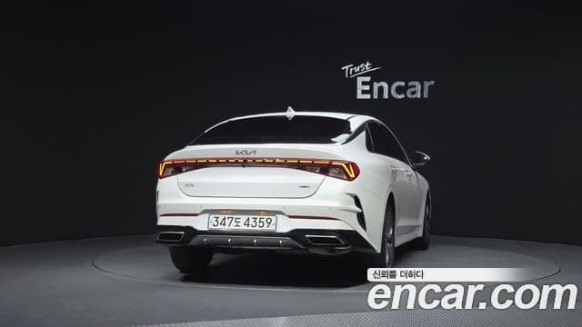 Kia K5 2022 — Şəkil 4/20