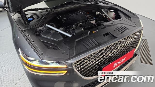 Genesis GV70 2021 — ფოტო 6/20