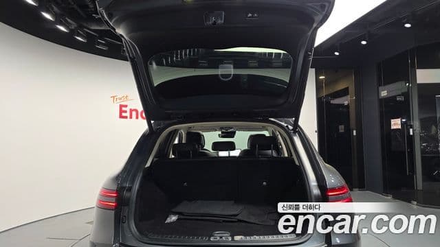 Genesis GV70 2021 — ფოტო 20/20