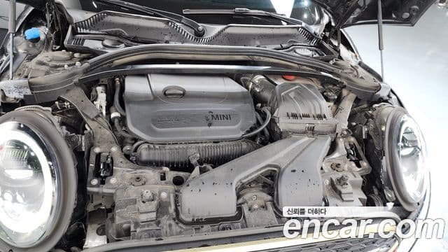 Mini Cooper S Clubman 2023 — Şəkil 5/20