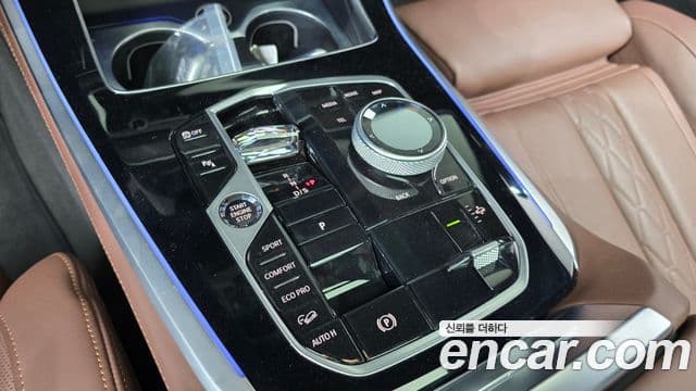 BMW X5 2025 — фото 9 из 20