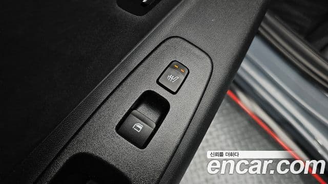 Hyundai The New Avante Hybrid 2021 — Photo 4/30