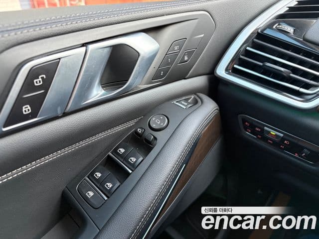 BMW X5 2020 — Фото 11/14