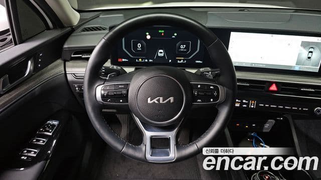Kia K5 2025 — ფოტო 12/20
