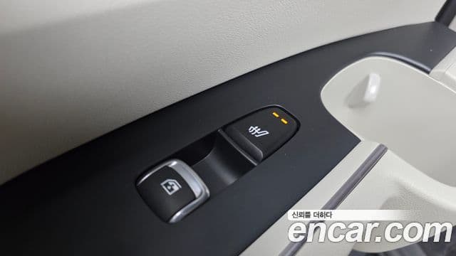 Kia Sorento 2021 — Şəkil 19/20