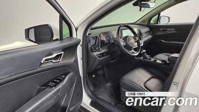 Kia Sportage 2023 — Şəkil 10/20